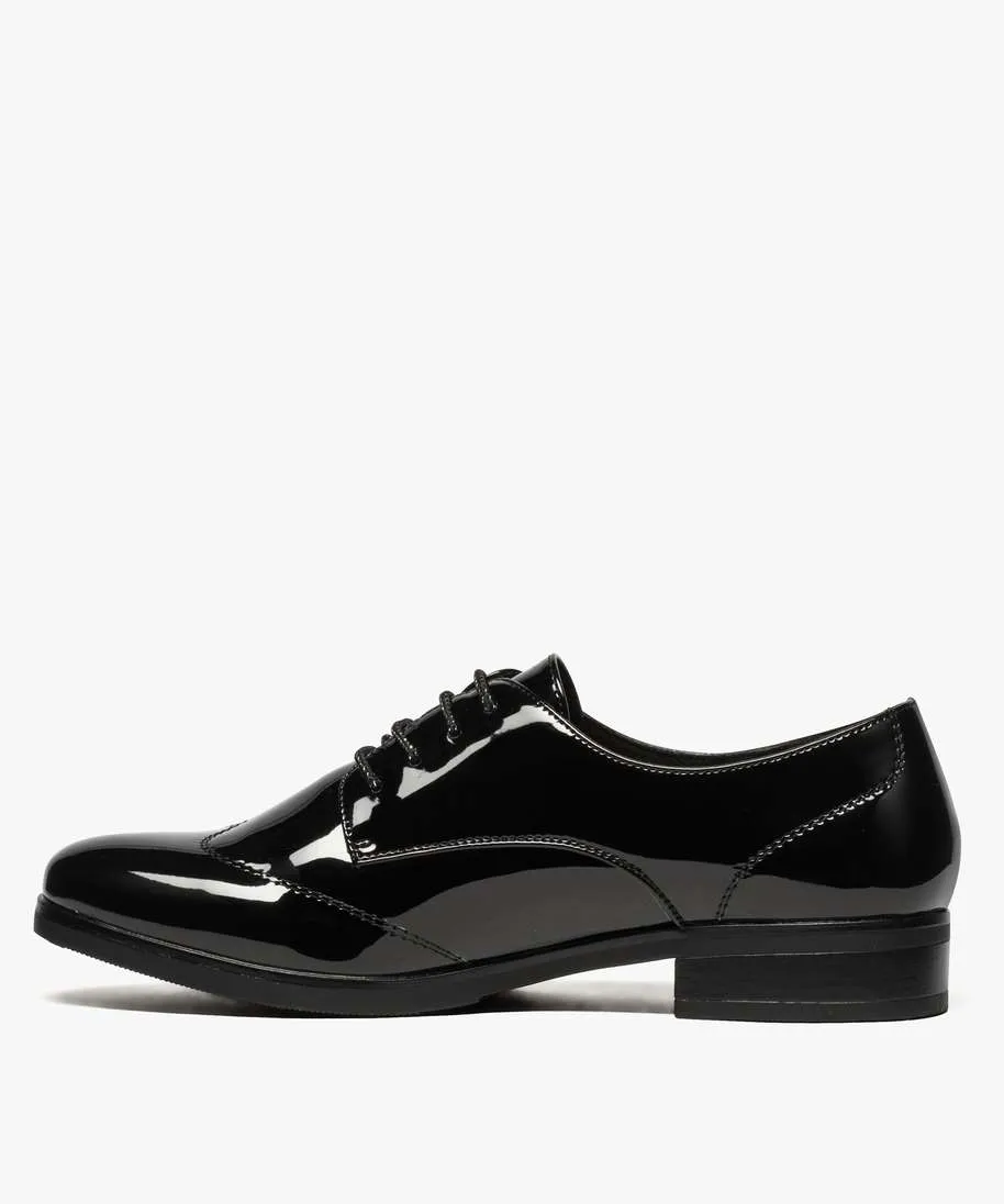 derbies femme a talon plat et dessus fantaisie noir standard derbies