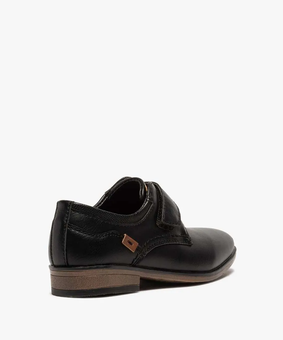 derbies garcon unis a scratch avec bout amande noir vif chaussures basses