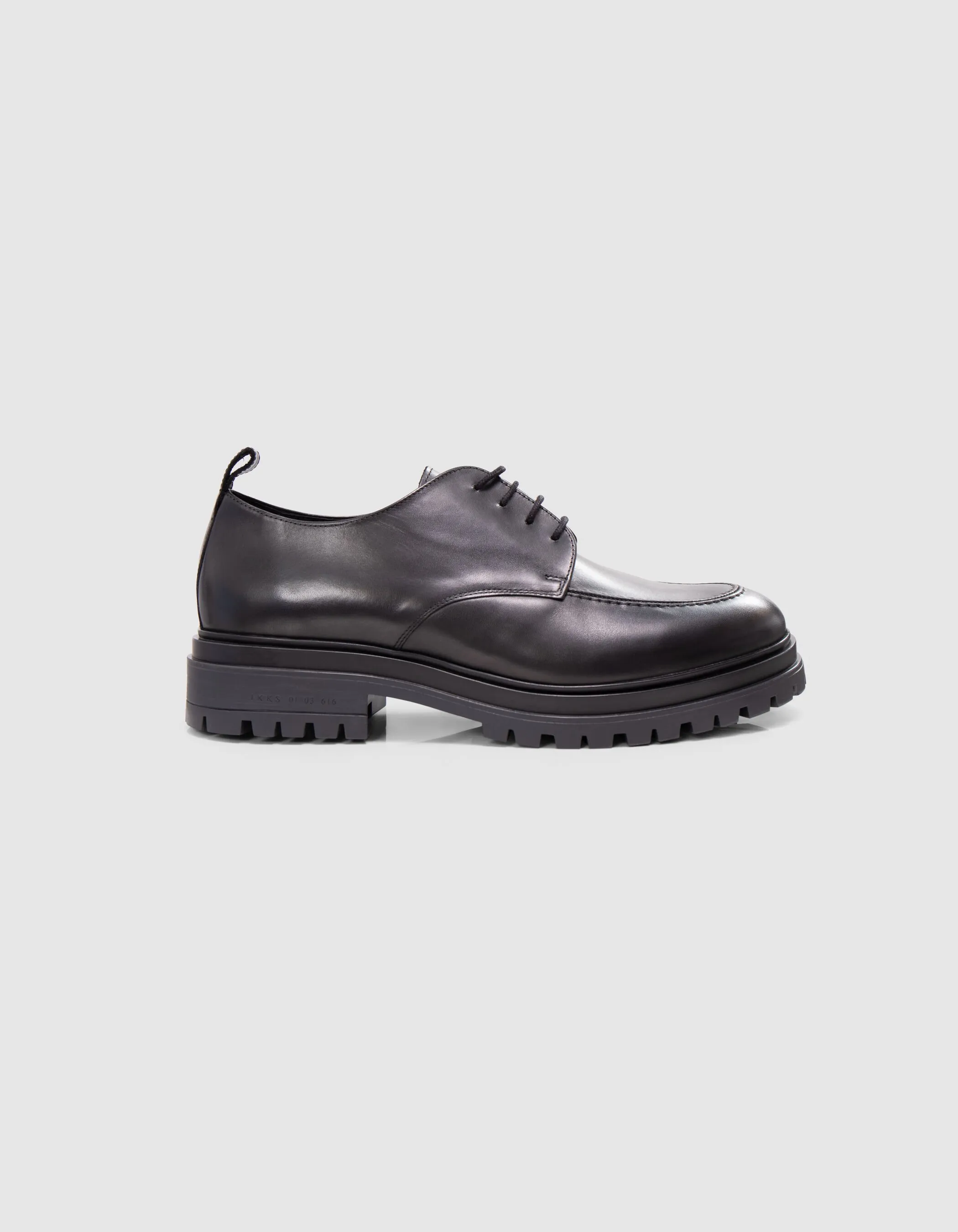 Derbies noirs crantés cuir Homme