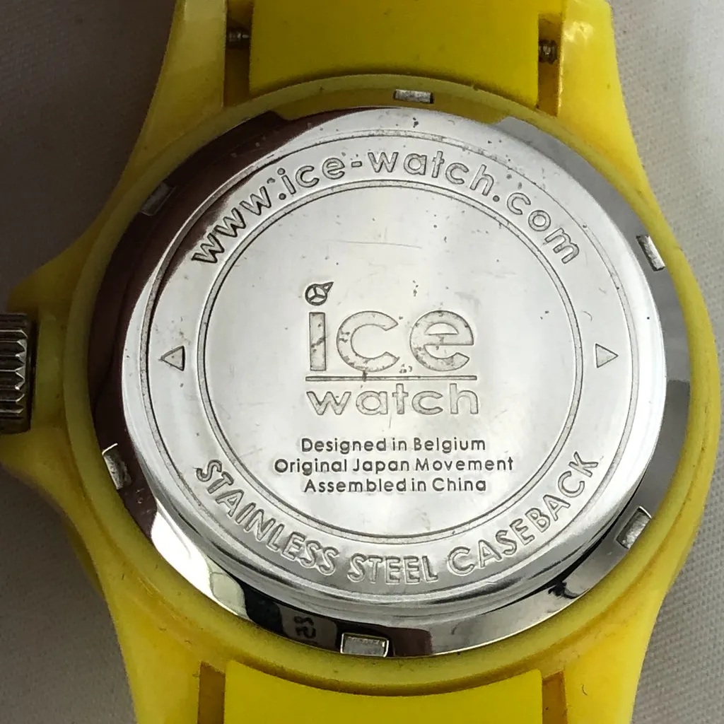 Montre femme - ICE WATCH jaune