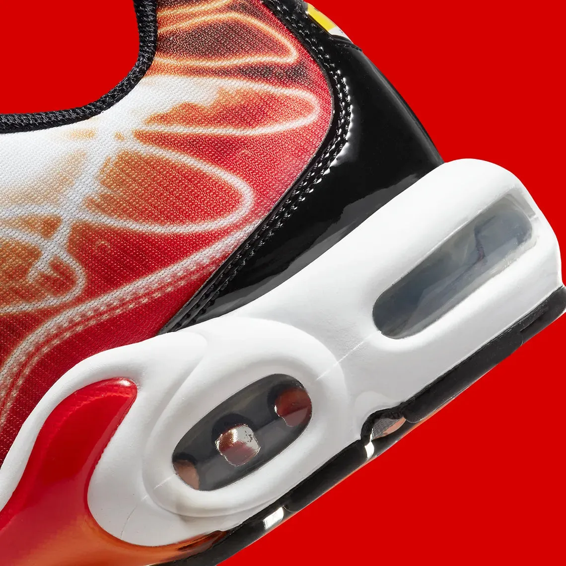 Nike Air Max Plus Light Photography