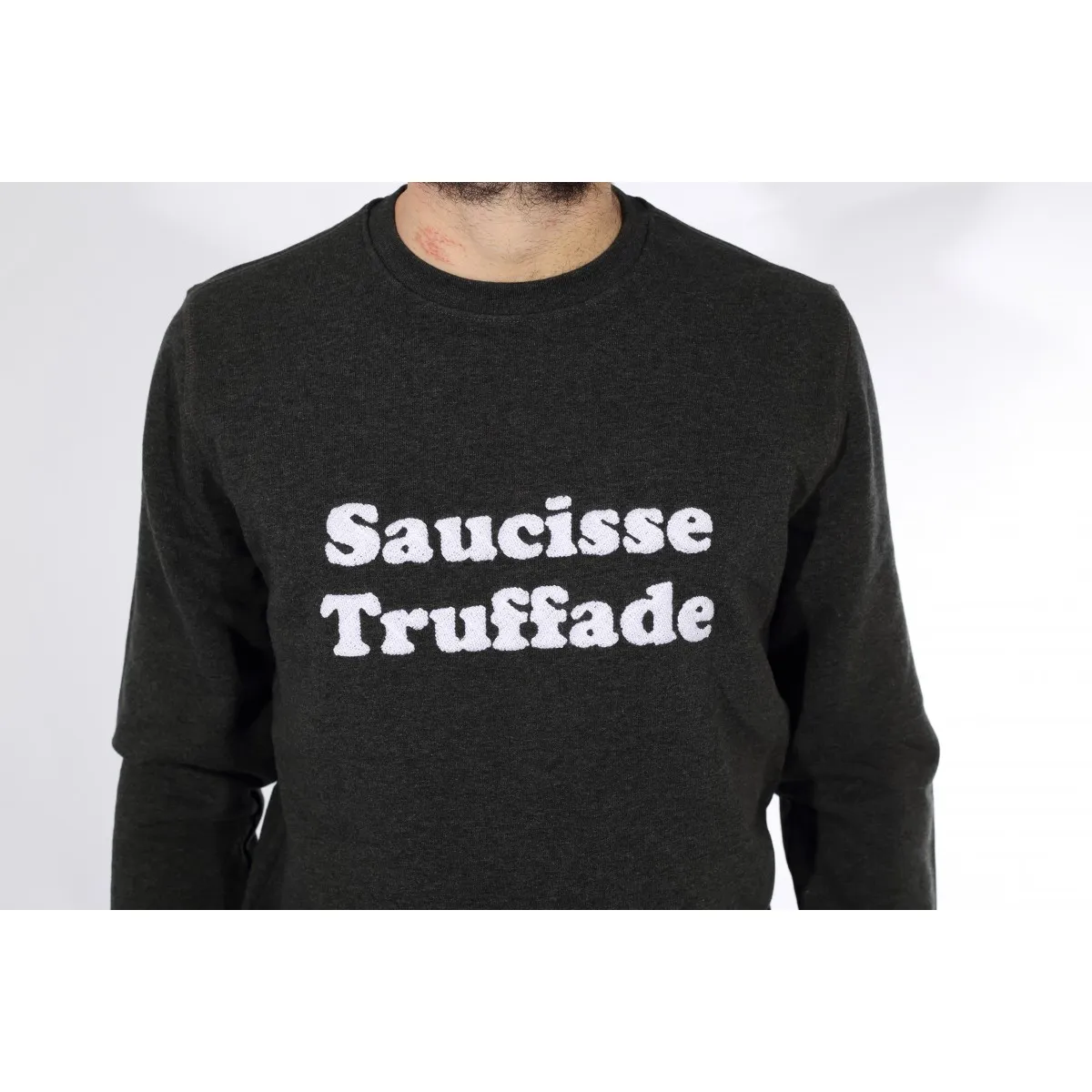 Saucisse Truffade - Sweat noir avec broderie